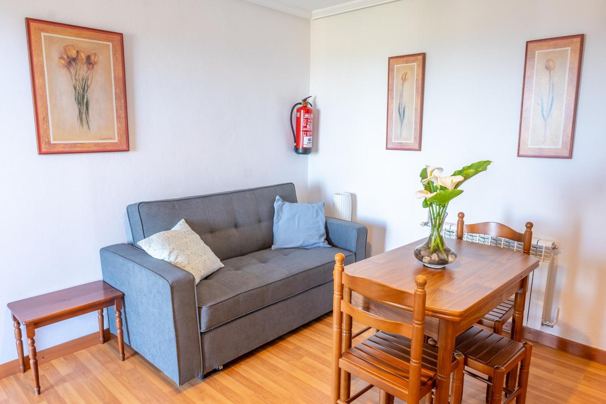 Apartamentos Olga Cudillero Luaran gambar